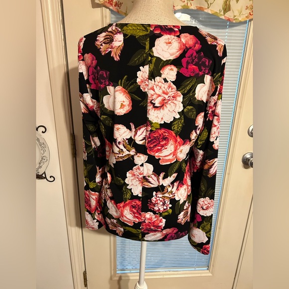 Blouse #5066 - Picture 4 of 5